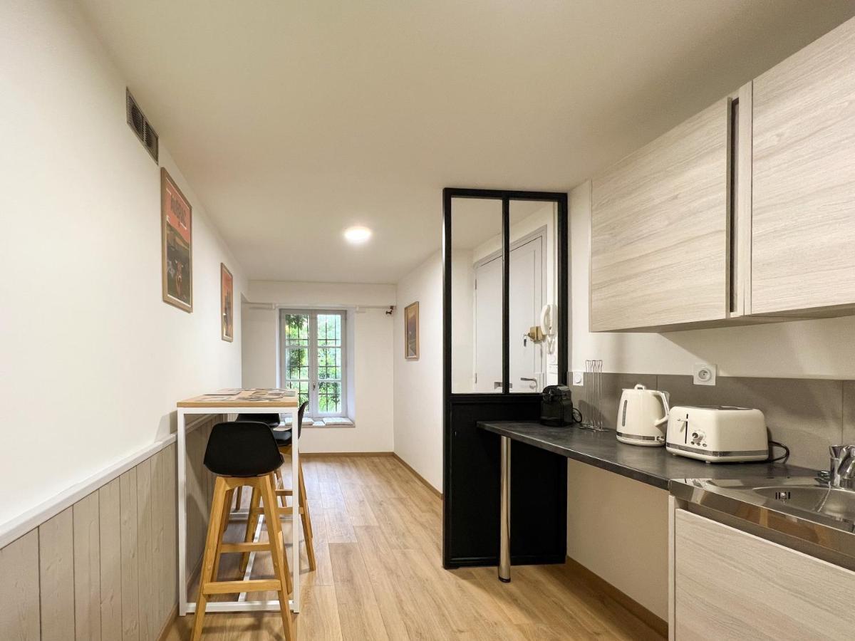 Le Place Du Bourg Appartement T2 Centre Historique ロデーズ エクステリア 写真