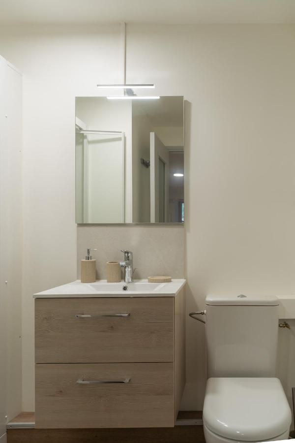 Le Place Du Bourg Appartement T2 Centre Historique ロデーズ エクステリア 写真