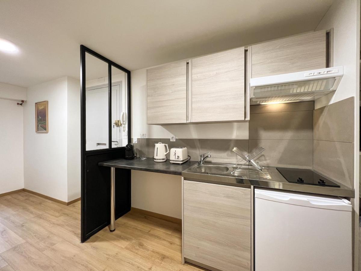 Le Place Du Bourg Appartement T2 Centre Historique ロデーズ エクステリア 写真